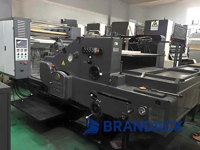 Foil Printing for Luxury Packaging and Design: Best Practices & Applications