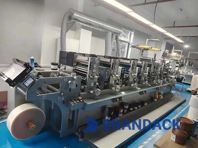 Custom Label Printing for Product Packaging & Branding to Boost Sales