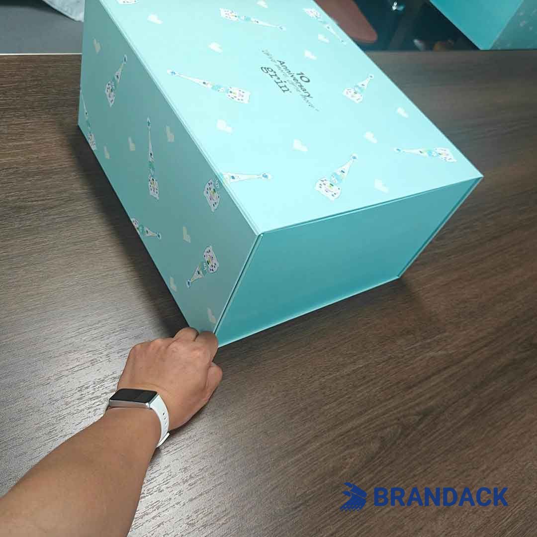 custom printed cardboard packaging