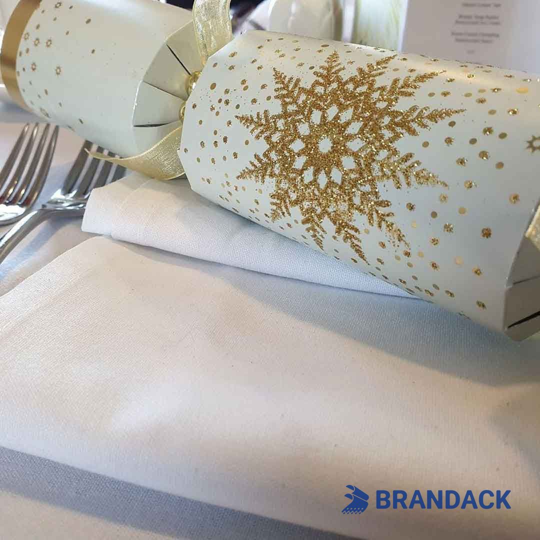 christmas crackers with games inside