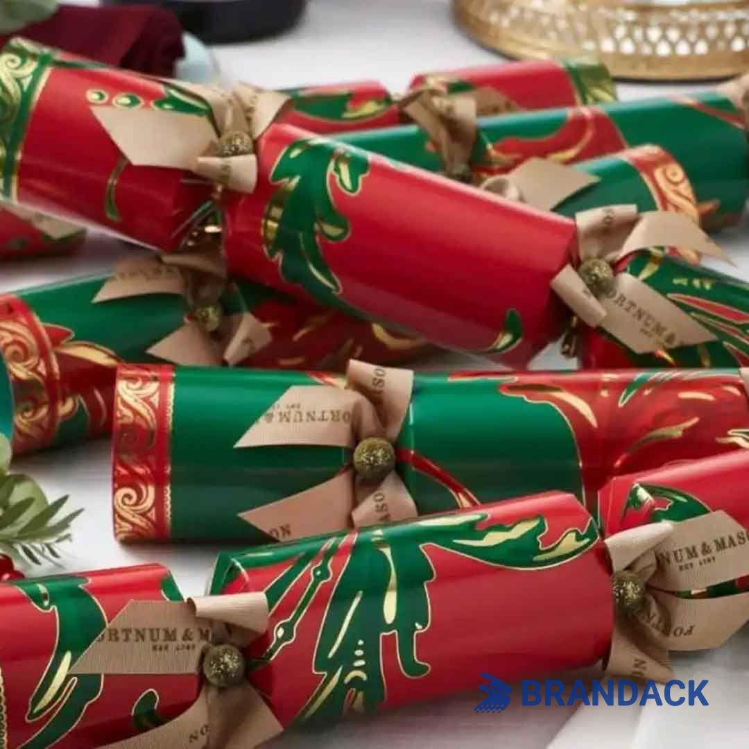 snapping christmas crackers