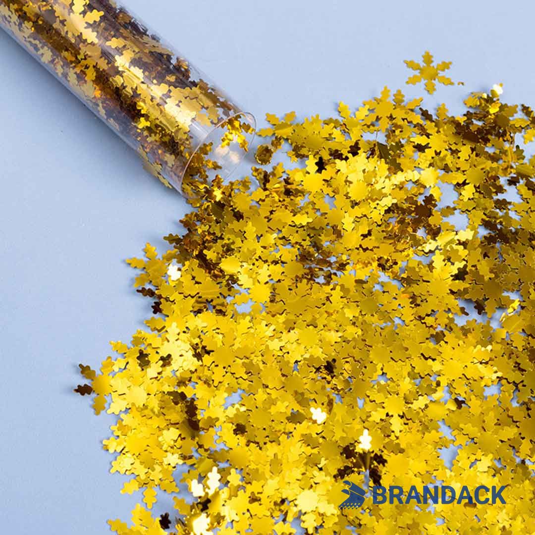 happy new year party poppers