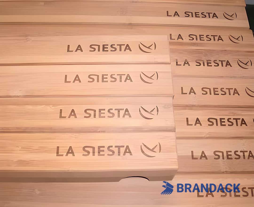 Laser Engraving and Cutting Laser Marking for Hotel Premium Wooden RFID Cards