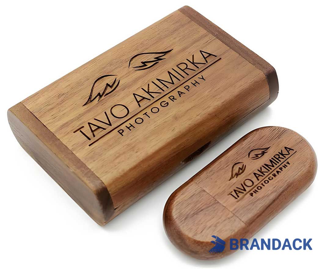 Laser Engraving and Cutting Laser Marking for Hotel Premium Wooden RFID Cards