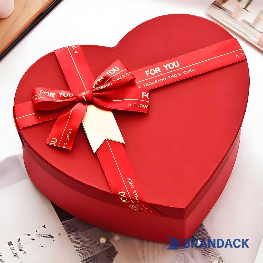 Custom Packaging Supplies with Design Service Tailored to Brand