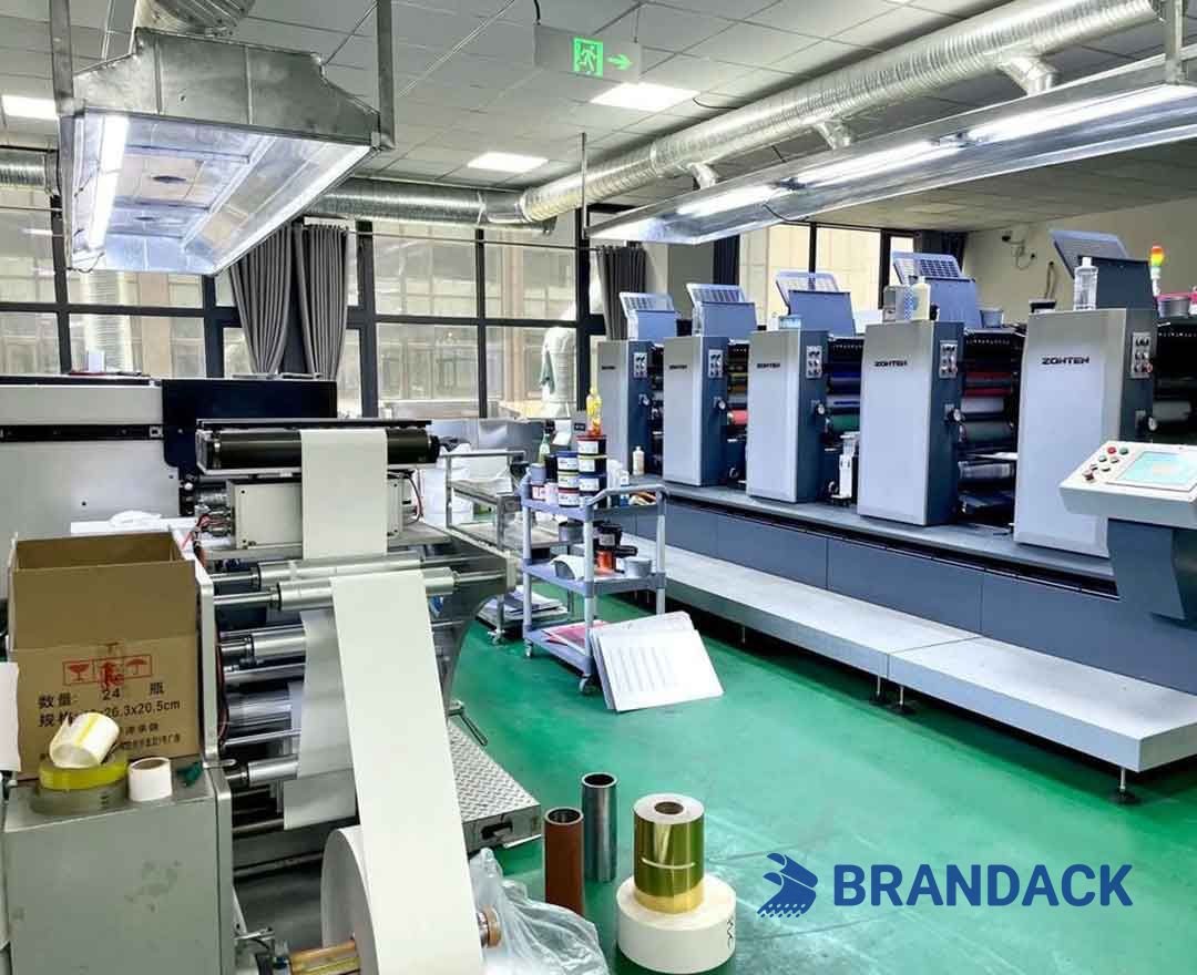 Clear Round Self Adhesive Label | Custom Sticky Labels Manufacturer