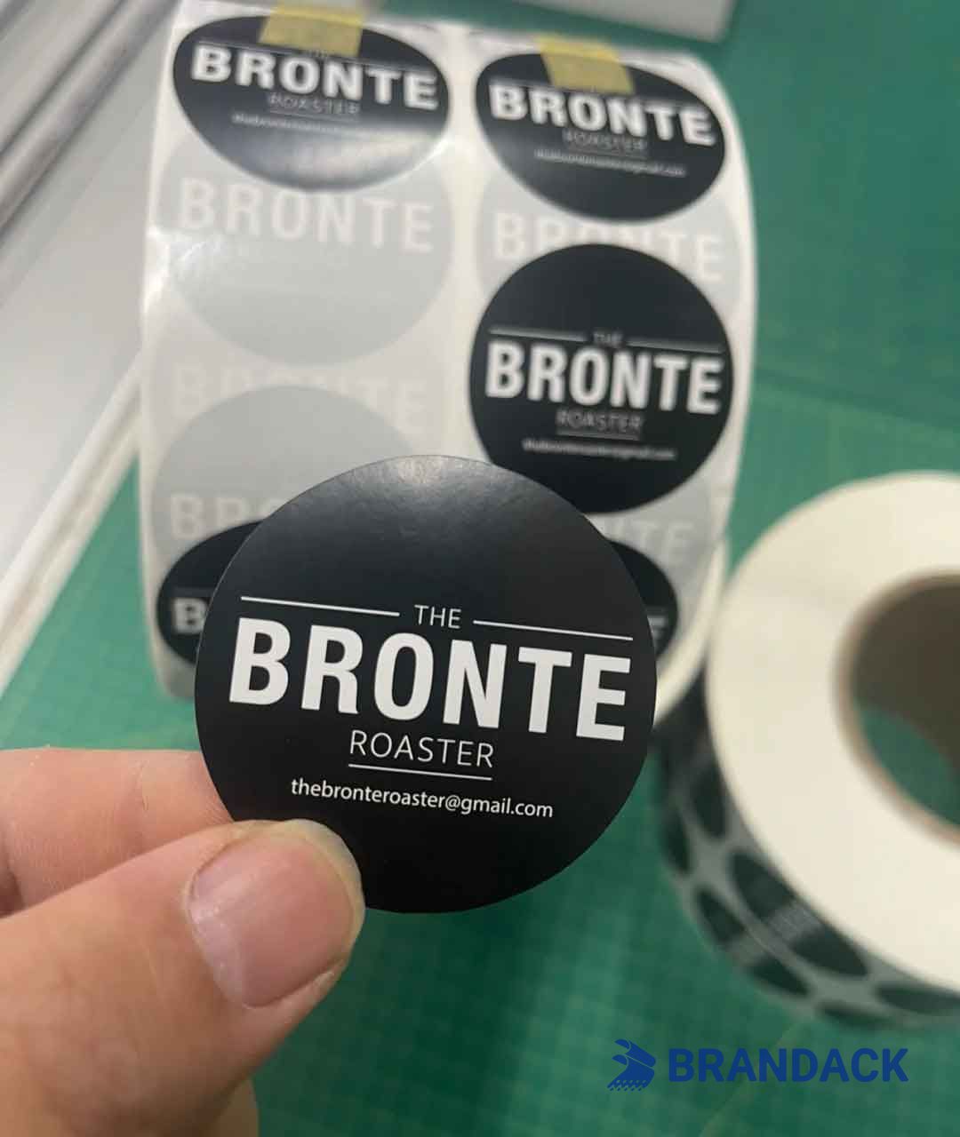 Custom Strong Personalized Round Adhesive Stickers Printing Manufacturer