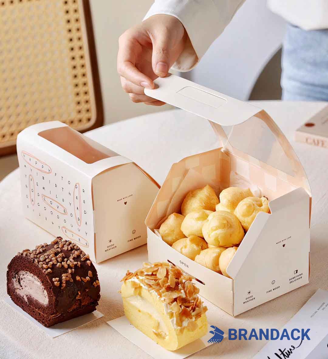 Custom Cake Boxes with Logo - Customised Cupcake Boxes Packaging