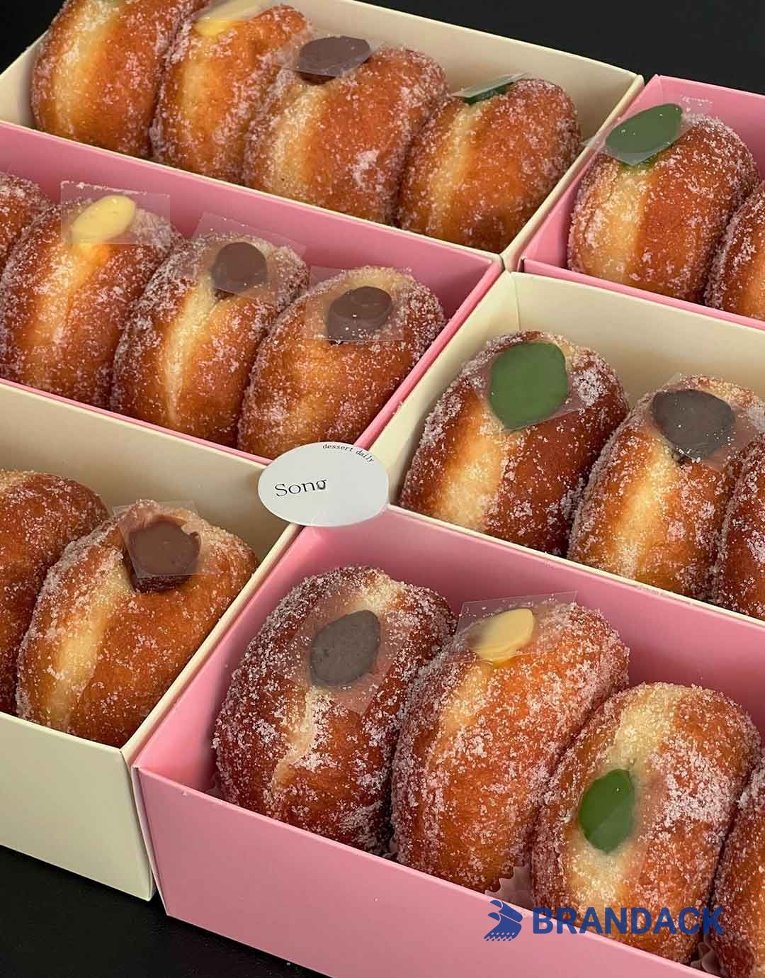 Custom Personalized Donut Boxes Bulk Wholesale Packaging Box Suppliers