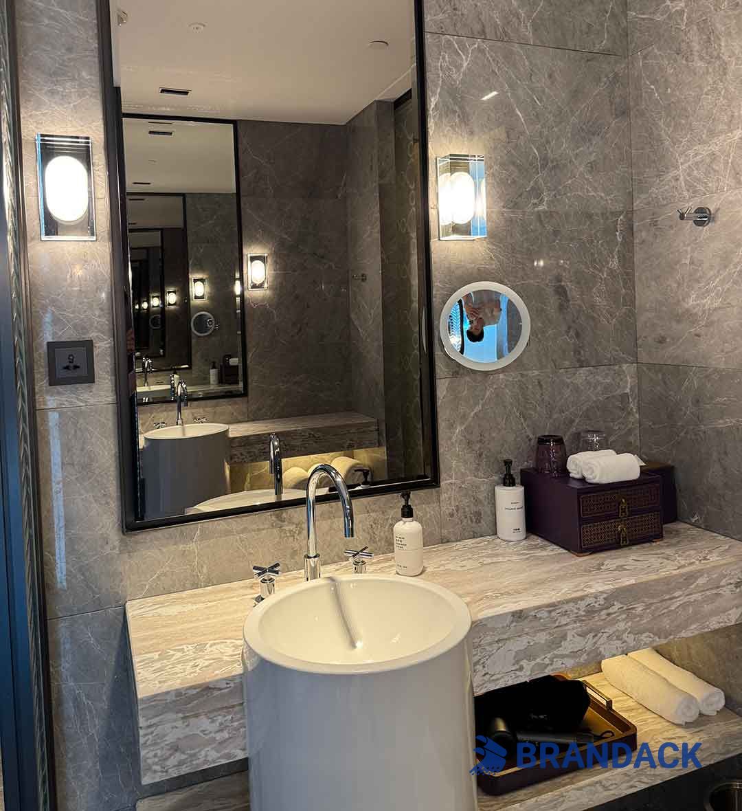 Custom Hotel NFC Card Key - Branded Hotel Room Key Cards