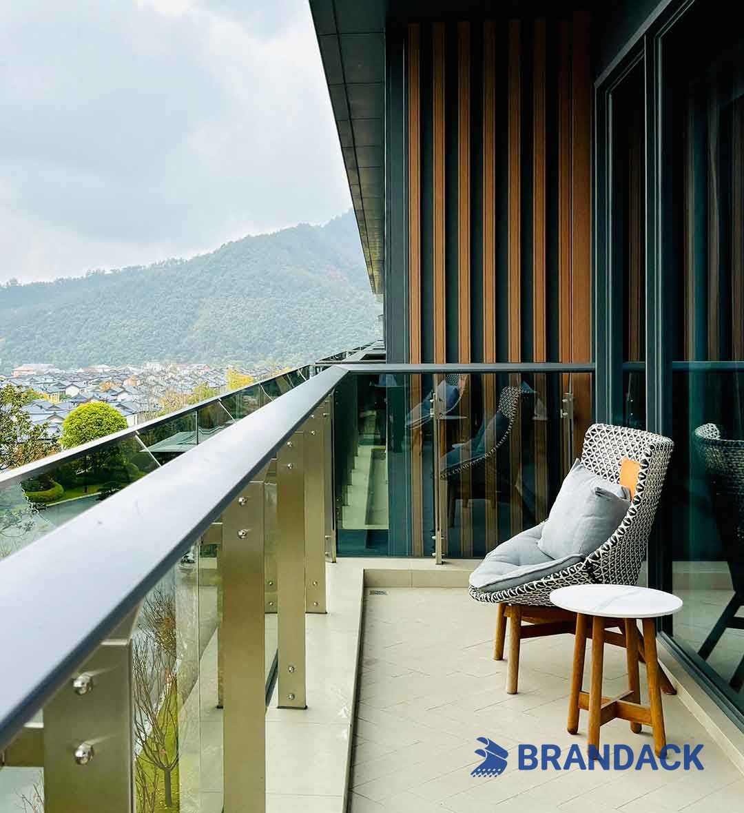 Custom RFID Key Cards for Hotel Rooms Access Control