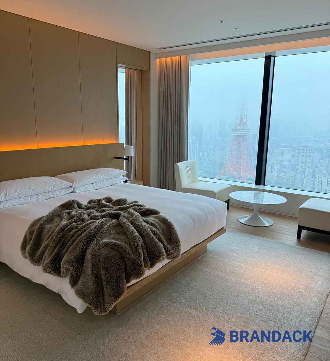 Custom Wooden RFID Hotel Key Cards to Stand Out