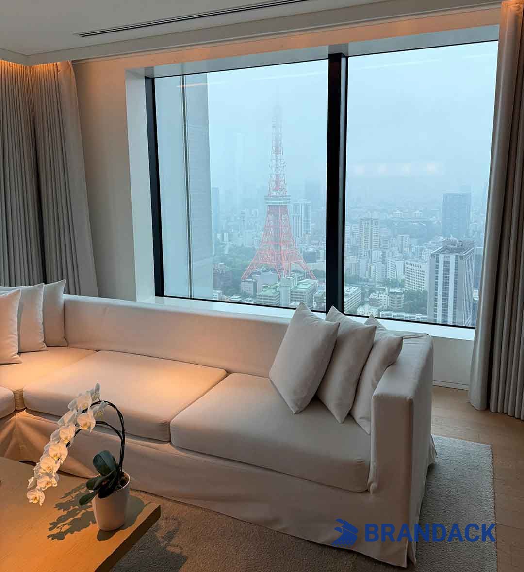 Custom Wooden RFID Hotel Key Cards to Stand Out