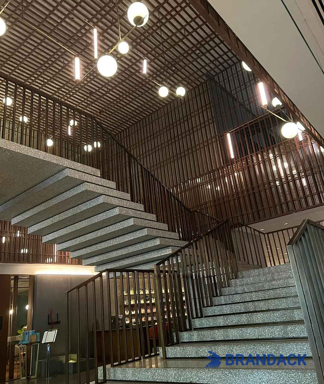 Custom Branded Hotel Smart RFID Key Card Factory