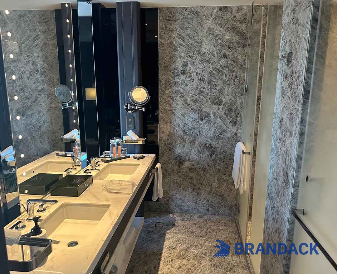 Writable RFID Smart Card Key for Access Control