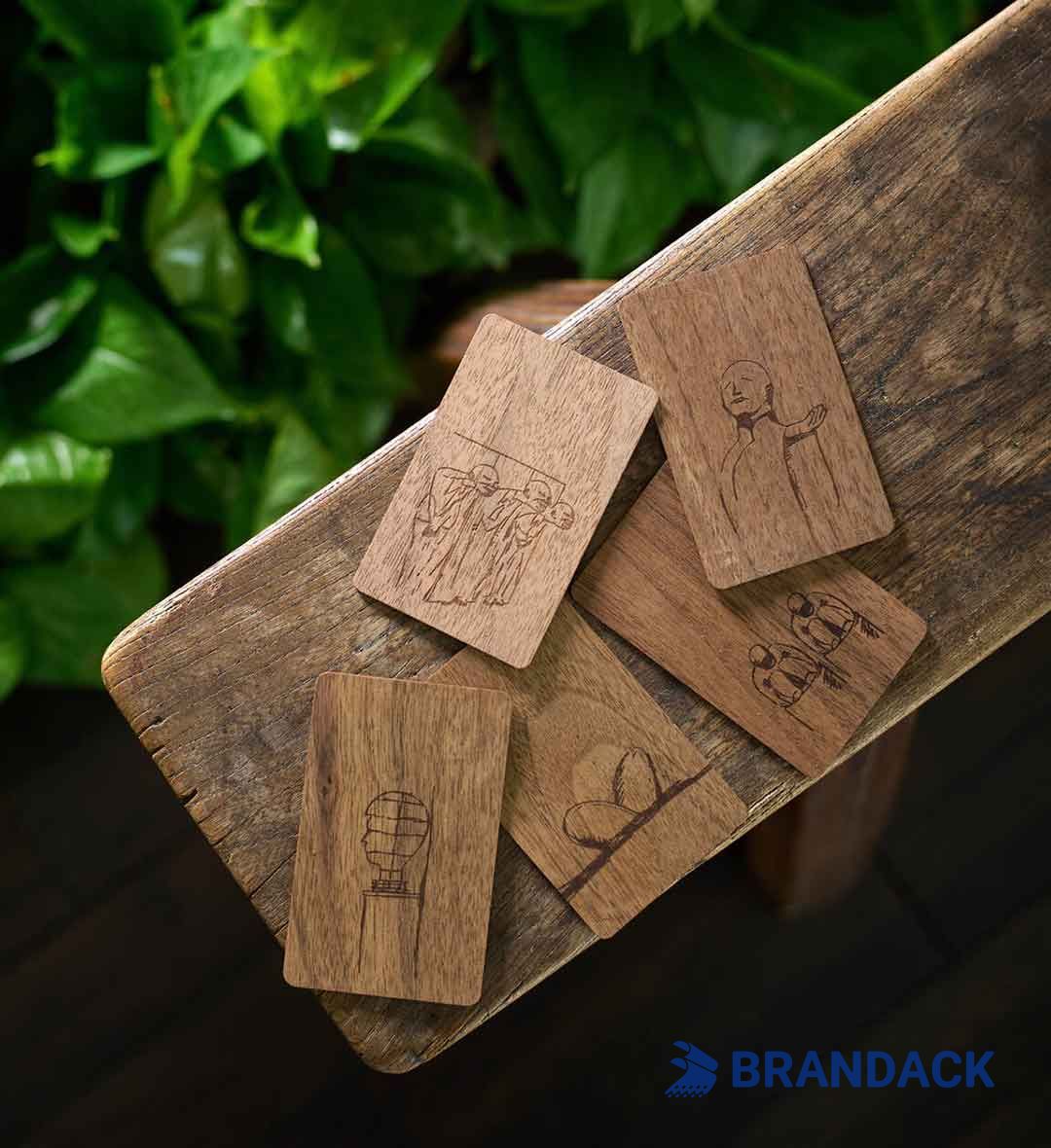 Custom Wooden RFID Hotel Key Cards for Memorable Advertising