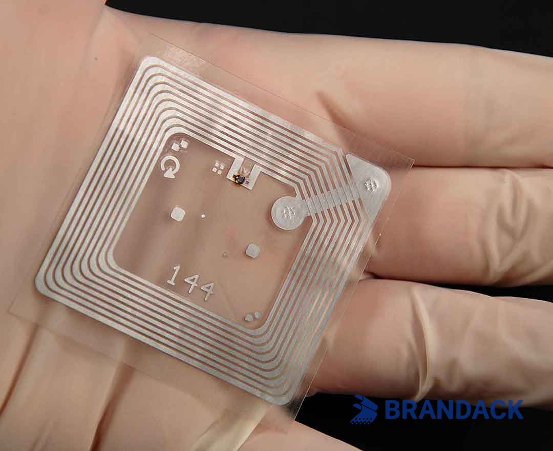 Thin Wood Working Business Cards, RFID Membership Cards Made of Wood