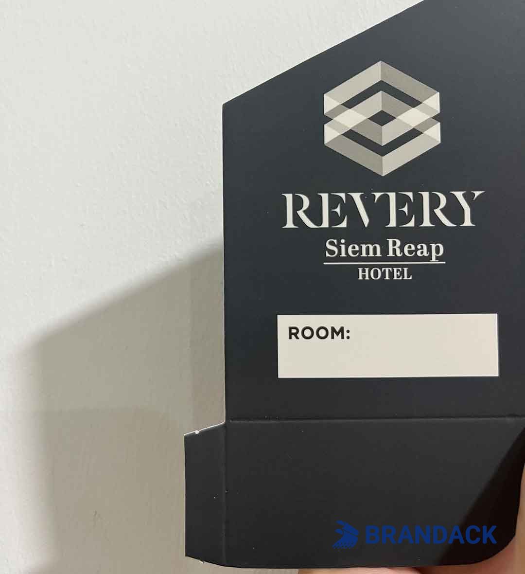 Custom Hotel Key Card Holder Printing with Design Service