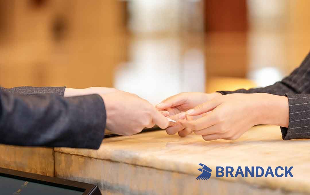 Custom Hotel Key Card Holder Printing with Design Service