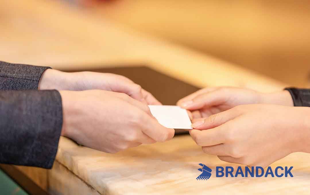 Custom Hotel Key Card Holder Printing with Design Service