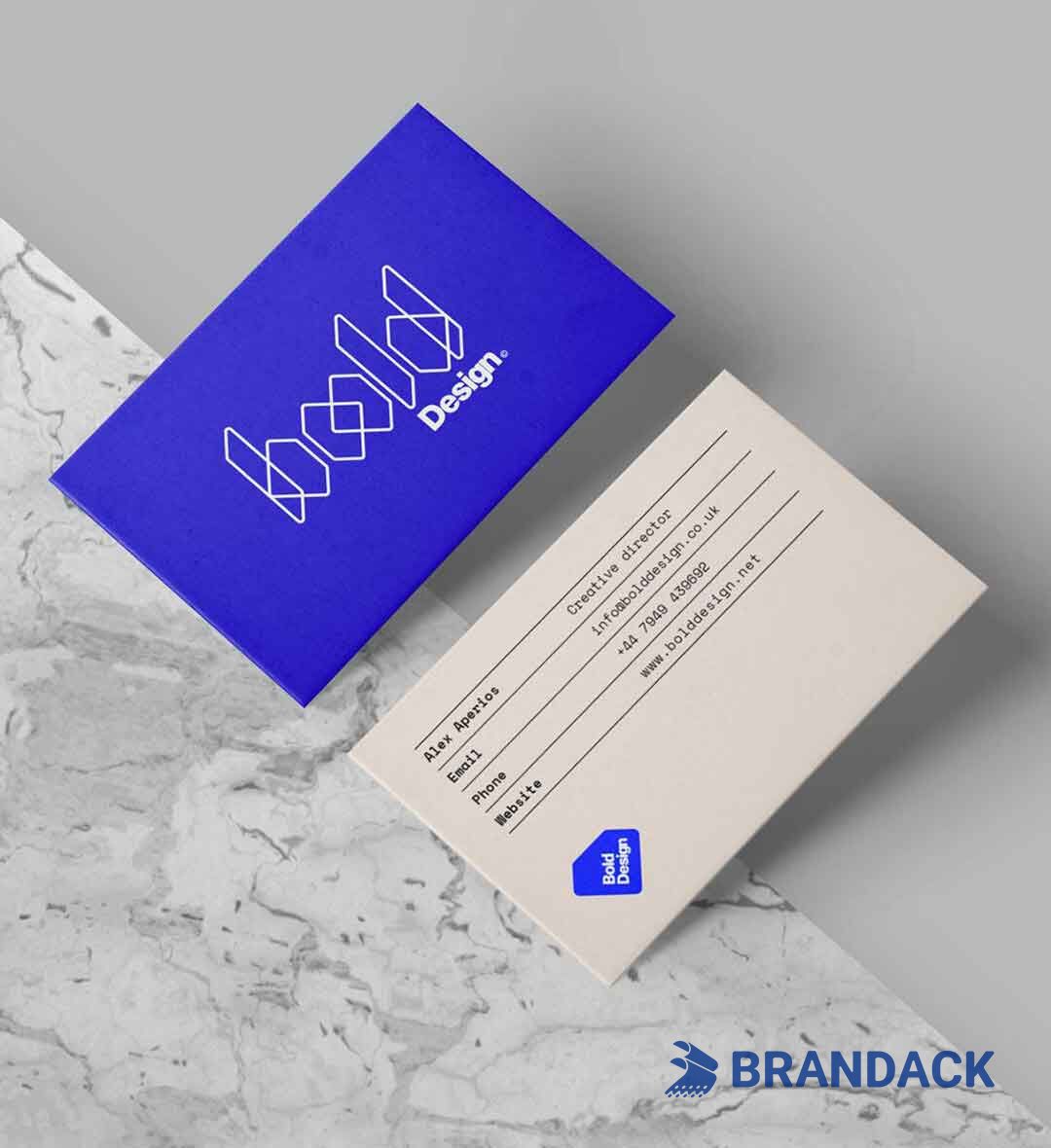 Custom Business Card Printing Services Tailored to Brand