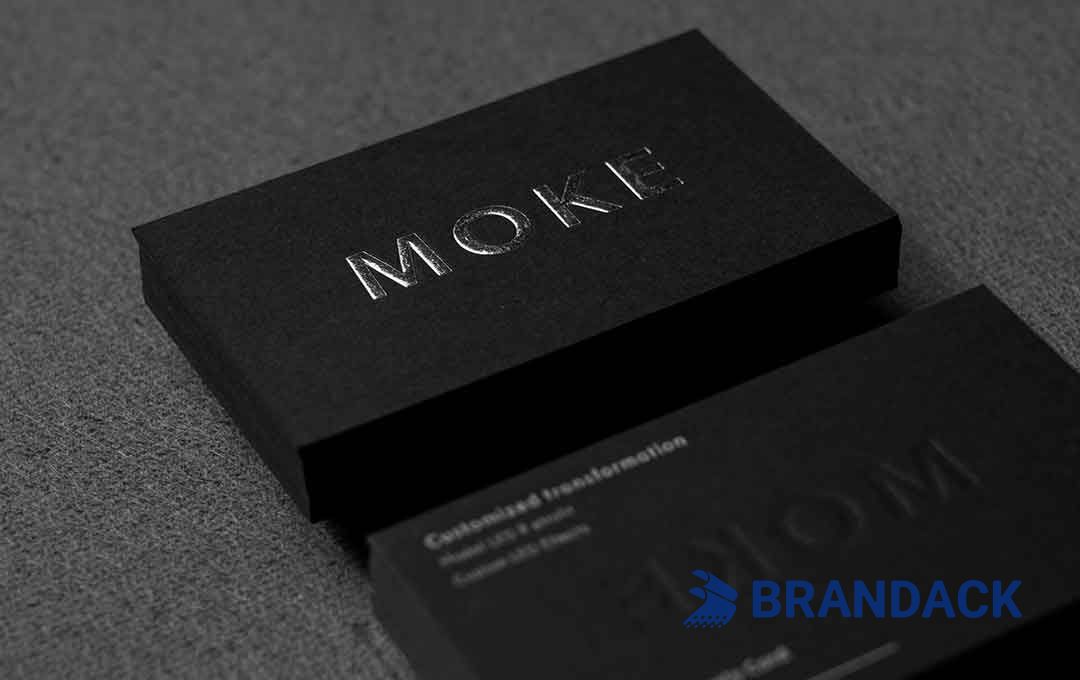 Custom Printed Good Embossed Gloss Business Cards to Stand Out