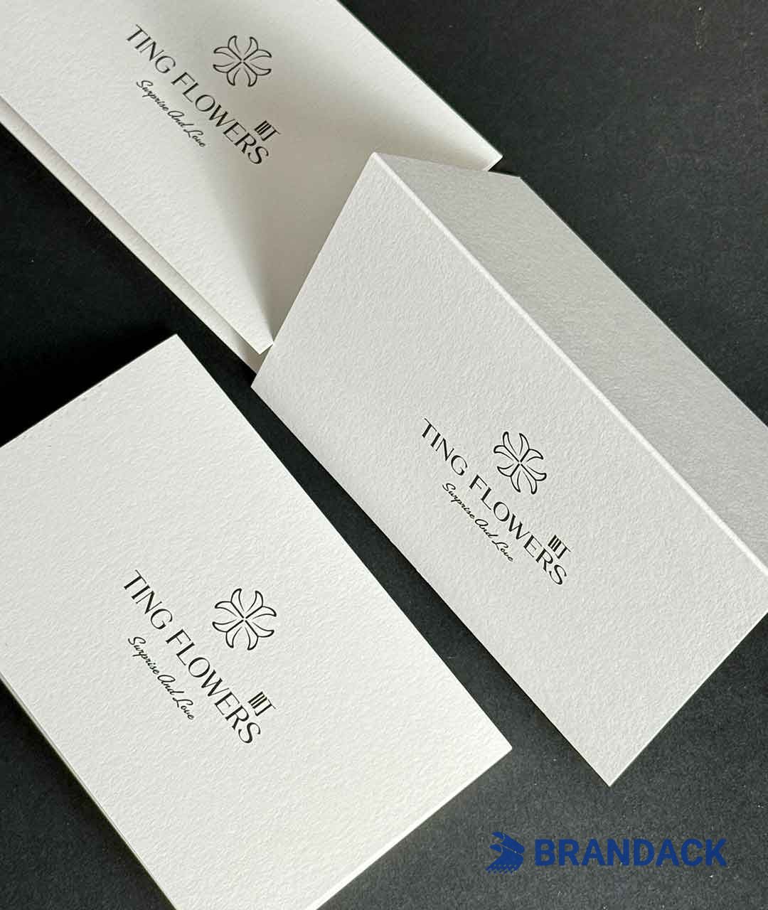 Custom Business Greeting Cards Tailored to Brand to Save Cost