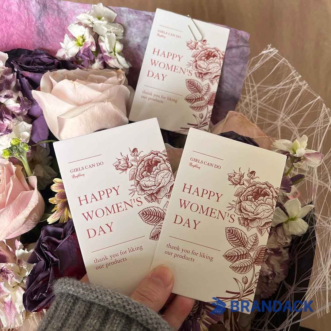 Custom Bulk Happy Holiday Card Printing with Design Service