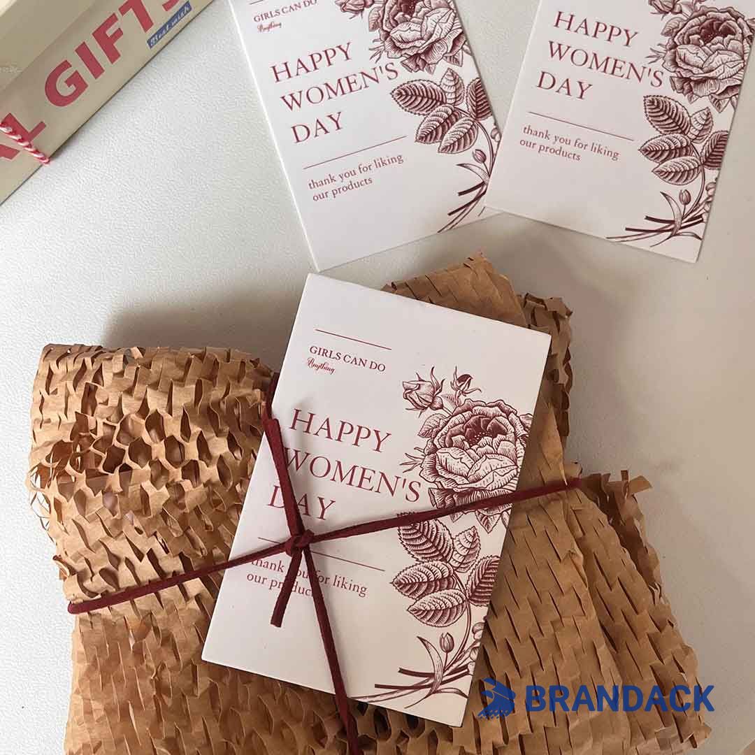 Custom Bulk Happy Holiday Card Printing with Design Service