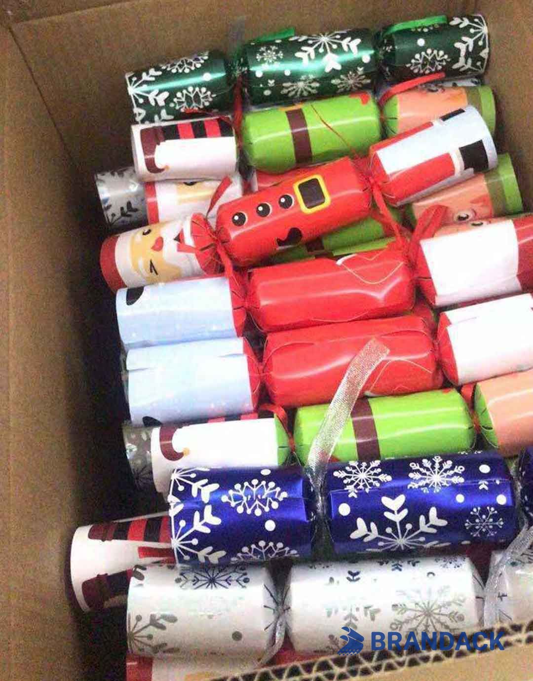 Customize Christmas Cracker Factory Supplier to Save Your Cost