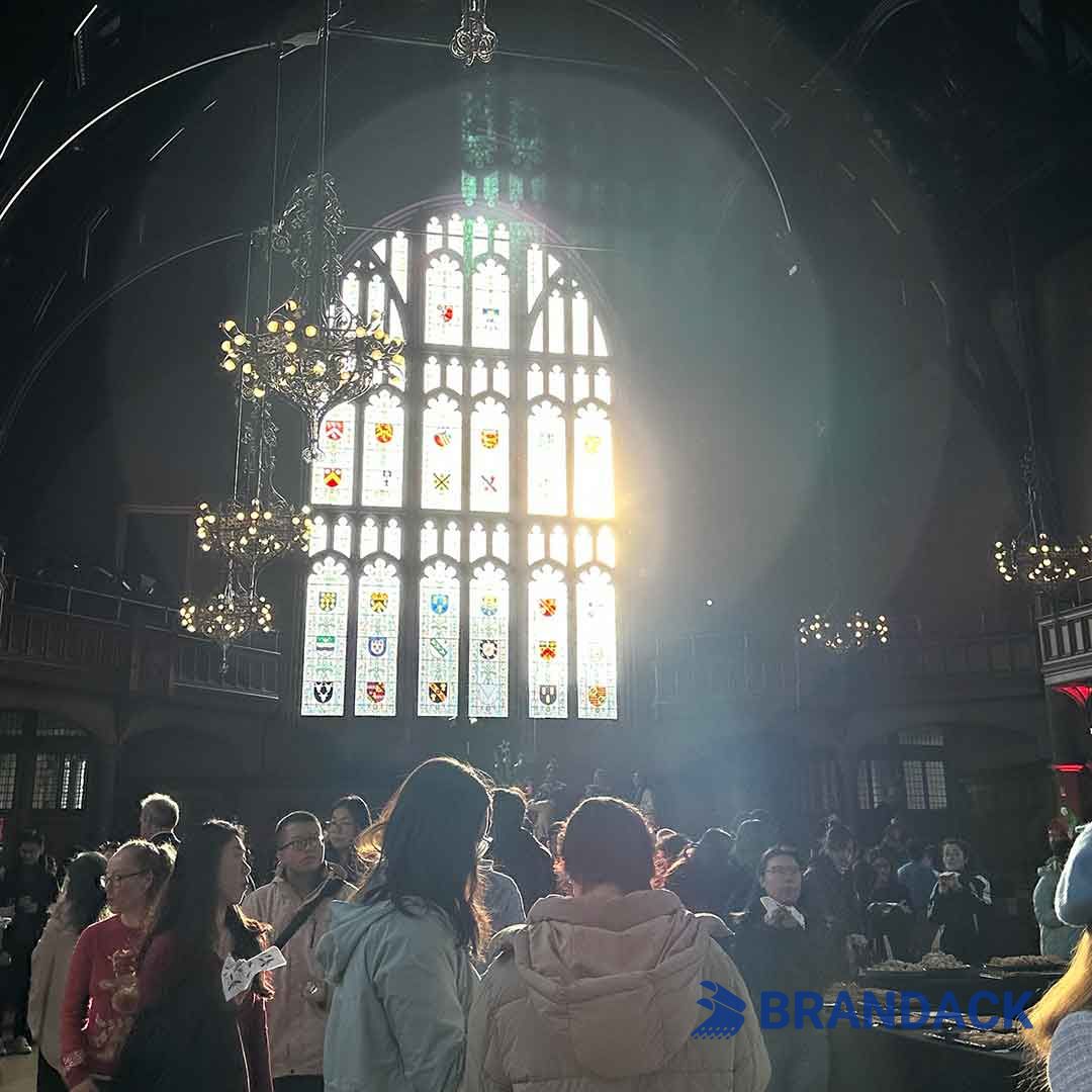 Customize Christmas Cracker Factory Supplier to Save Your Cost