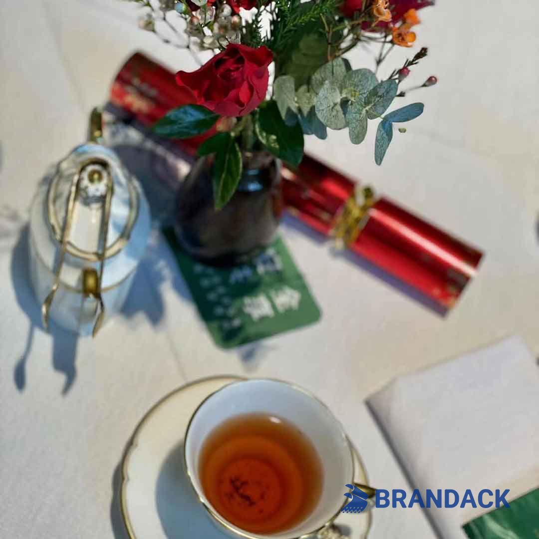 Customize Valentine's Day Crackers Tailored to Brand to Stand Out