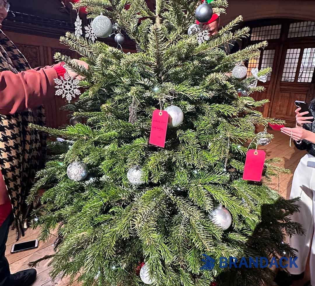 Custom Holiday Poppers Christmas Crackers Tailored to Brand