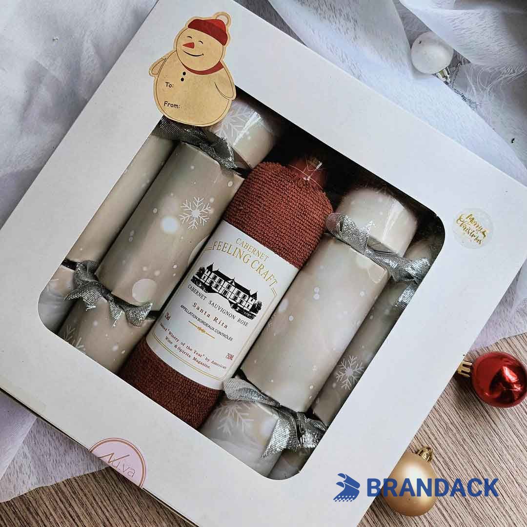 Christmas Holiday Crackers Poppers Custom to Stand out on Shelves