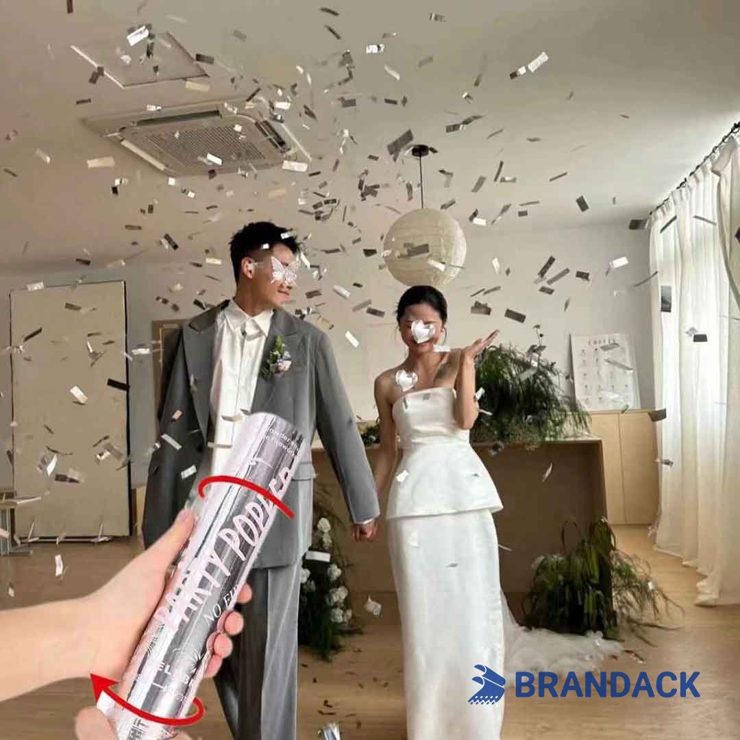 Custom Party Confetti Poppers in Bulk to Stand Out on Shelves